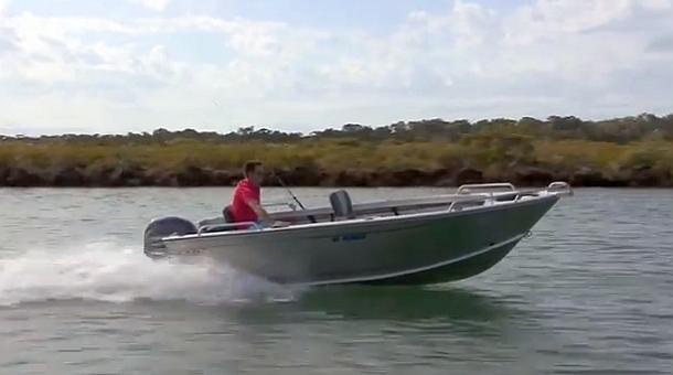 VIDEO: On the Water – Sea Jay Avenger